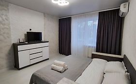 Вернадського 4 CityRooms